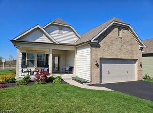 64 Sullivan Rd, Flemington, NJ 08822