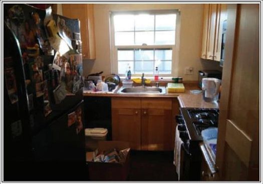 5th image of 14253 Burbank Blvd #3