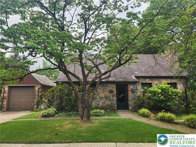 1890 Arlington St, Bethlehem, PA, 18017