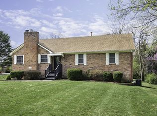 548 Dover Rd, Lexington, KY 40505