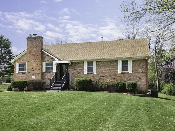 548 Dover Rd, Lexington, KY 40505