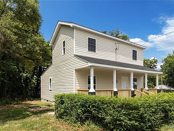 2nd image of 211 Virginia Ave