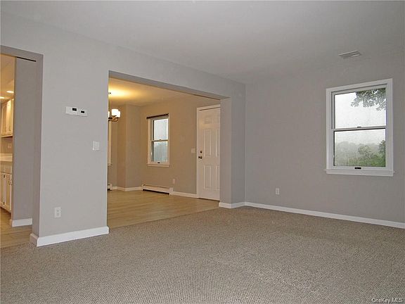 3rd image of 7 Clinton Pl Floor 2
