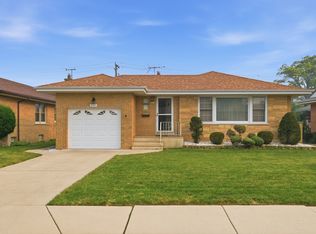 8531 W Agatite Ave, Chicago, IL 60656