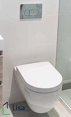 Rented by Lisa Management Inc | media 17