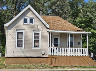 123 S Saratoga St, Peoria, IL