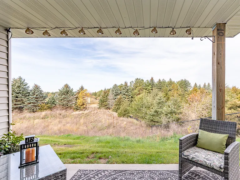 Pineview Townhomes — Photo 29