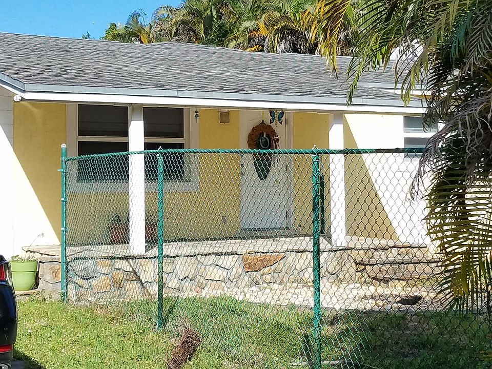 1st image of 4249 SW 54th Ct