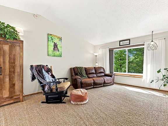 4th image of 2634 35th Ave S