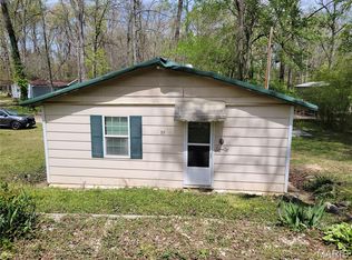 35 Marler Dr, Wappapello, MO 63966