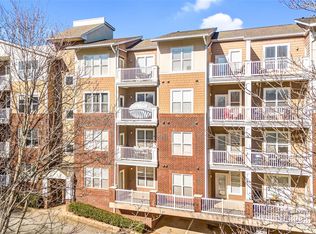 1000 E Woodlawn Rd APT 105, Charlotte, NC