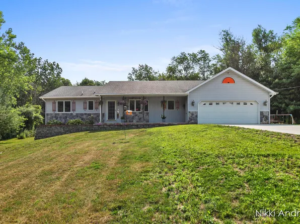14880 32nd Ave, Marne, MI 49435