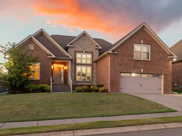 5007 Speight St, Spring Hill, TN 37174
