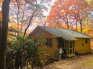 11 Saratoga Dr, Cullowhee, NC 28723