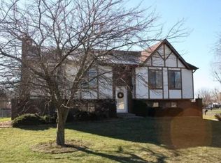 3276 Trailside Pl, Crown Point, IN 46307