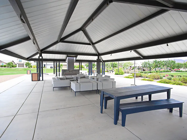 2250 E Kelly Dr — Photo 41