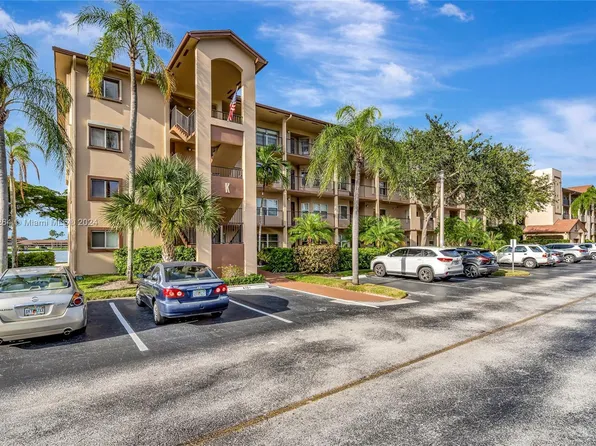 13255 SW 16th Ct APT 201K, Pembroke Pines, FL 33027