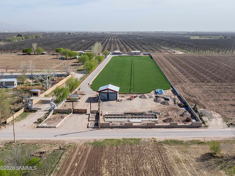 1st image of 1405 Webb Rd