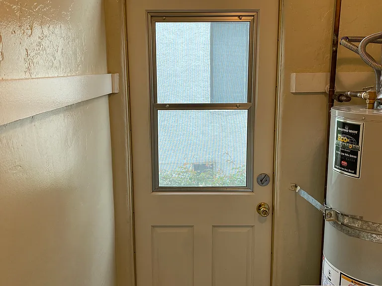 SEPARATE SIDE ENTRANCE