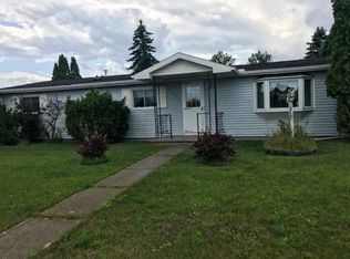4702 McNichol Ave, Oscoda, MI 48750