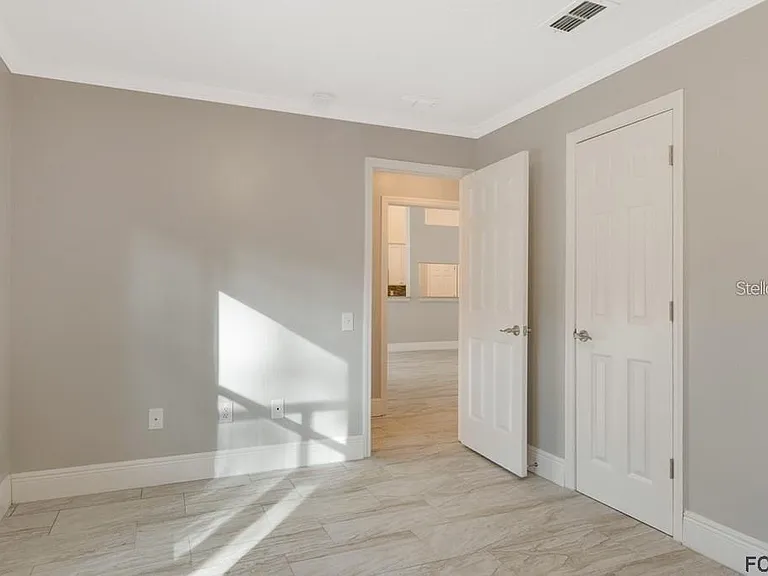 7 Shinnecock Ct — Photo 13