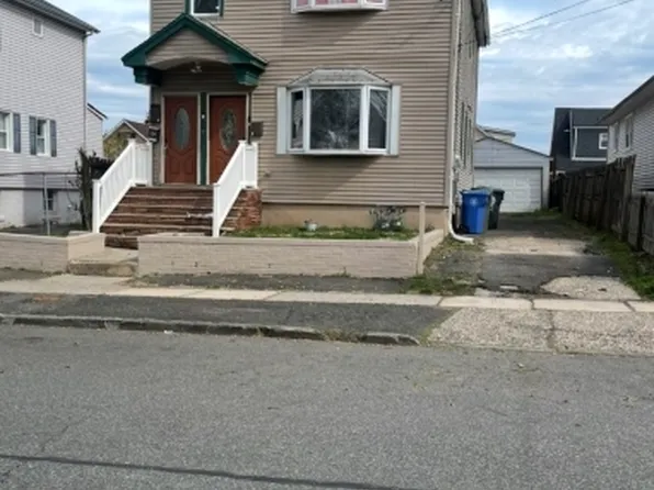 826 E Curtis St Floor 2, Linden, NJ 07036