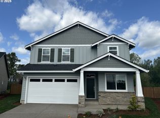 371 Foal Ct, Albany, OR 97322
