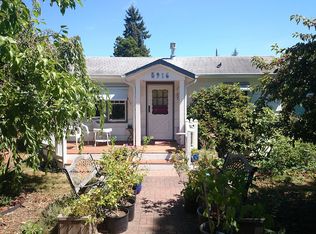 5916 41st Ave SW, Seattle, WA 98136