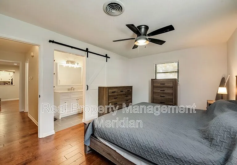 5700 Wessex Ave — Photo 9
