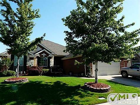 3rd image of 5648 Sugar Maple Dr