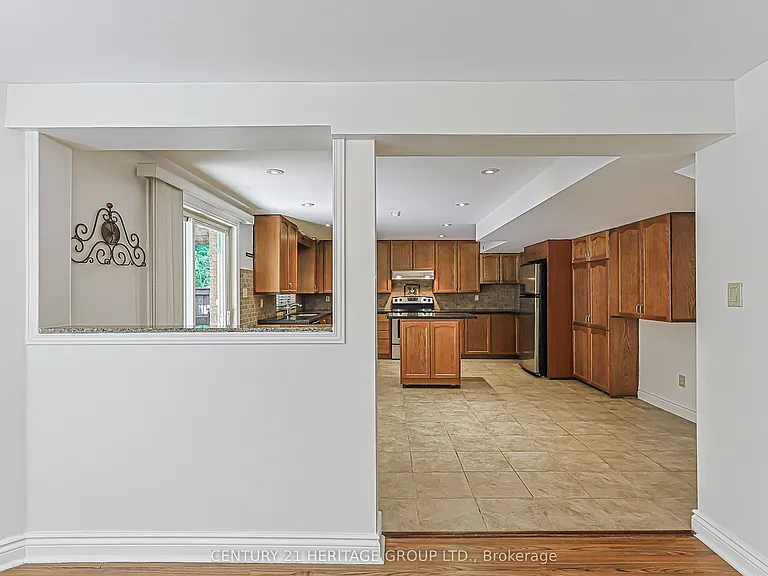 385 Maria Antonia Rd — Photo 9