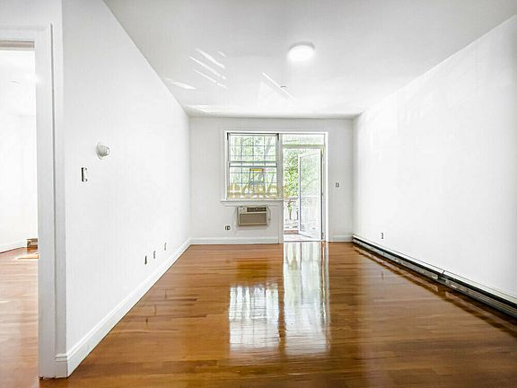 2nd image of 2534 36th St APT 2