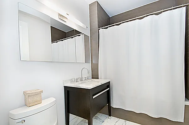 Rented by AIB Management Corp | media 43