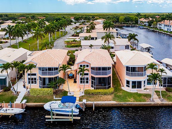 Boat lift