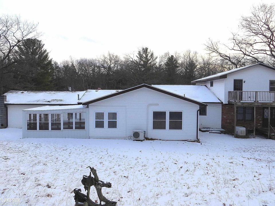 4384 New Sand Rd, Caseville, MI 48725 MLS 50098300 Zillow
