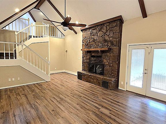 4th image of 1707 Wheaton Dr