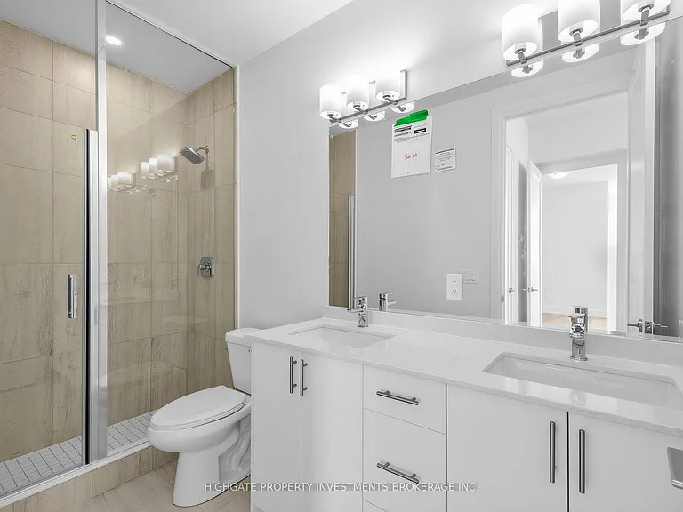 27 Korda Gate #Penthouse 107 — Photo 22