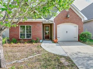 940 Grant Park Dr, Mobile, AL 36606