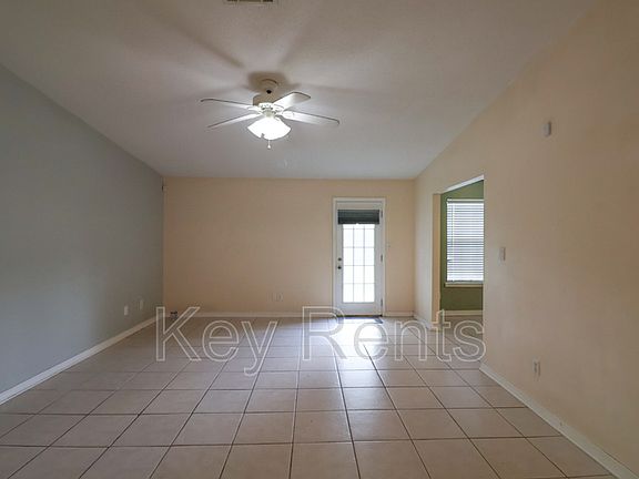 2nd image of 4442 Elsie Ln