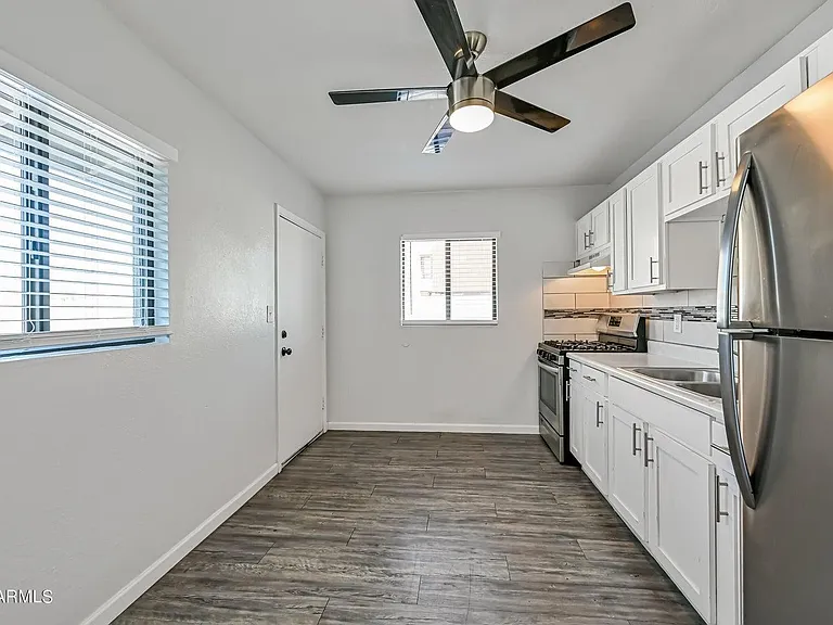 1744 W Glendale Ave #2 — Photo 7