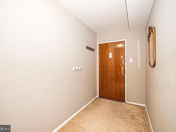 4th image of 1425 4th St SW APT A601