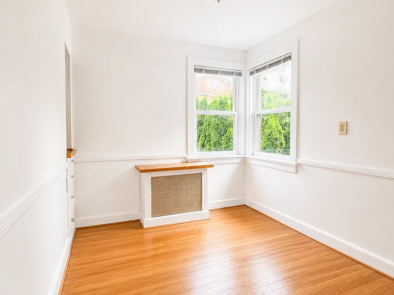 310 Palmer Ave #2 — Photo 6
