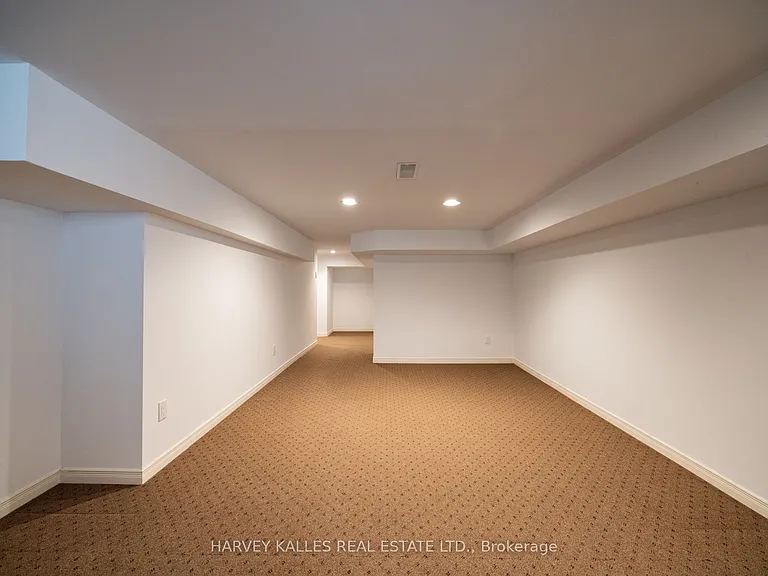 495 Deloraine Ave — Photo 41