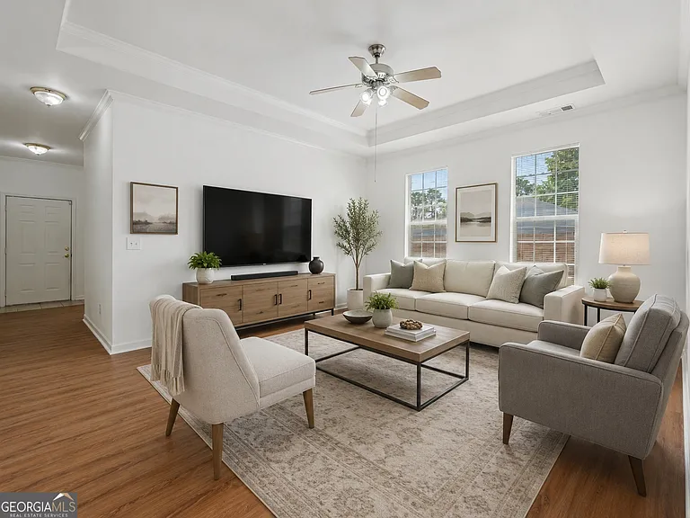 2596 Bates St SE — Photo 8