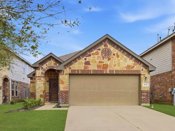 3050 Hawthorne Glen Ln, Dickinson, TX 77539