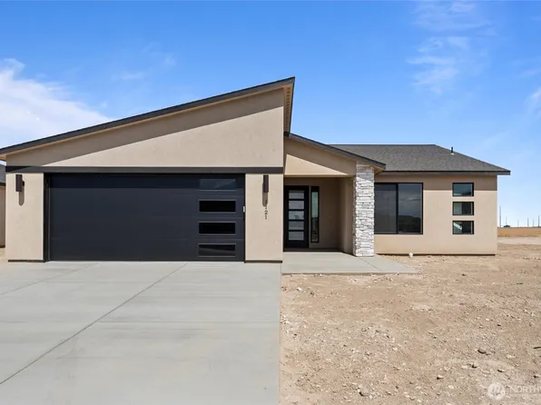 1224 E Mt Hood Street, Othello, WA 99344