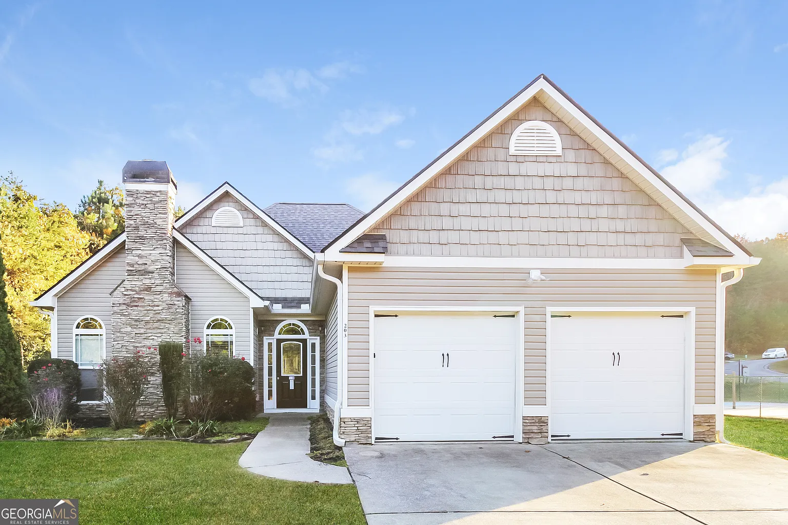 203 Arbor Dr photo 1