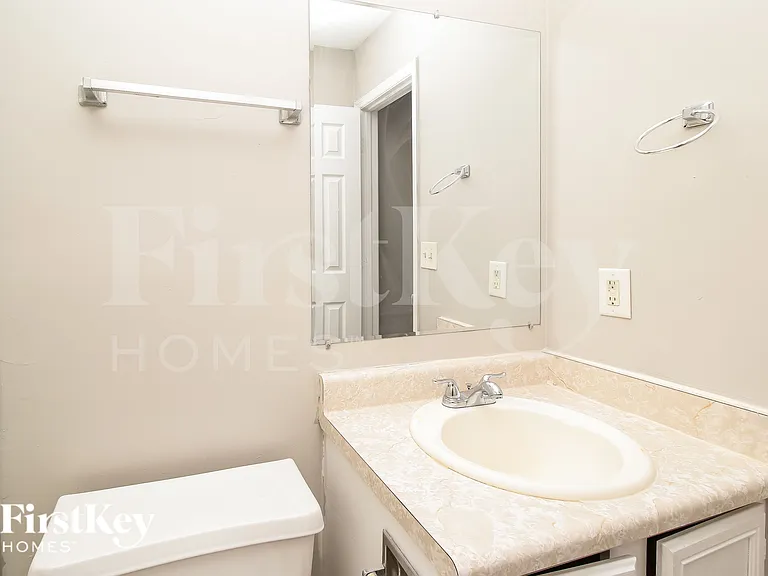 3769 Reston Ln — Photo 13