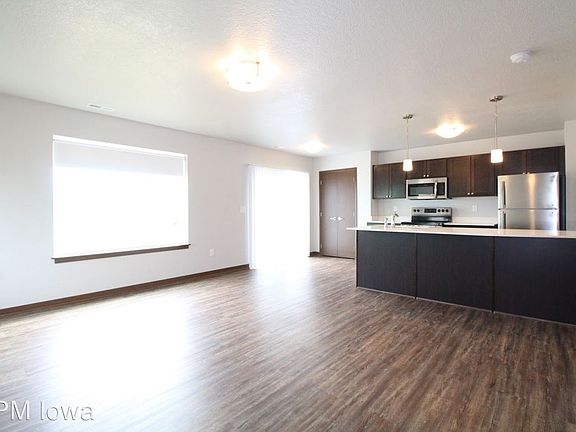 3rd image of 2908 NW Weston Ln