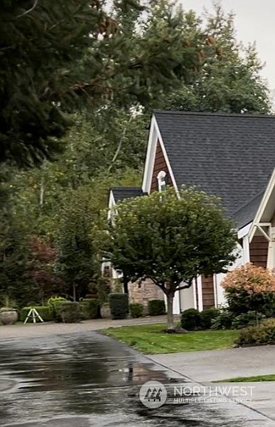 1st image of 1096 SE Creekside Drive